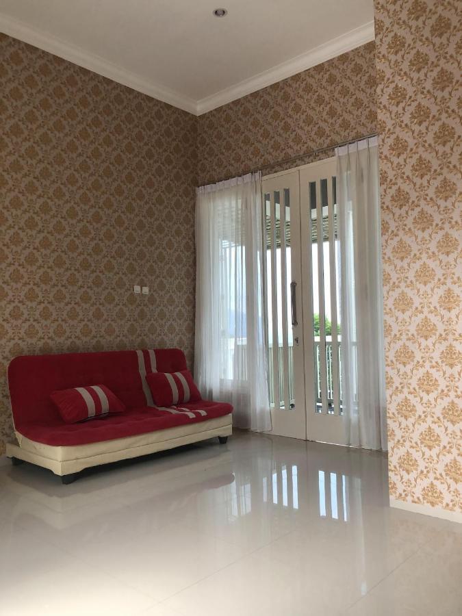 Villa Kusuma Hill A8 Batu  Exterior photo
