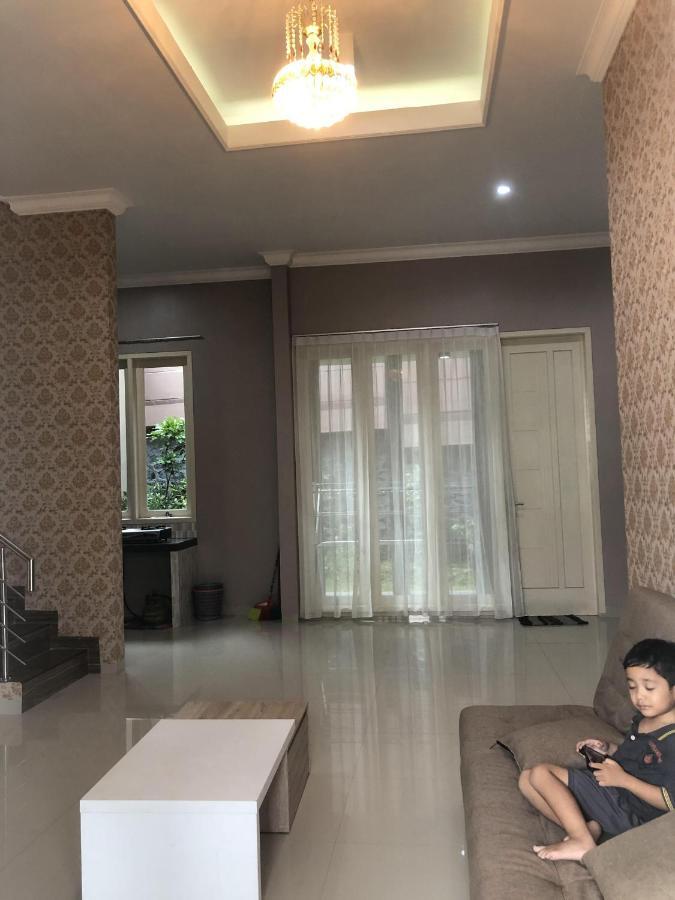 Villa Kusuma Hill A8 Batu  Exterior photo