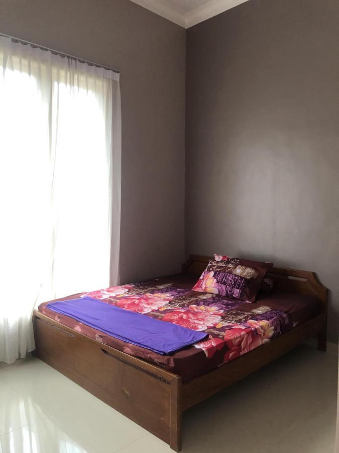 Villa Kusuma Hill A8 Batu  Exterior photo